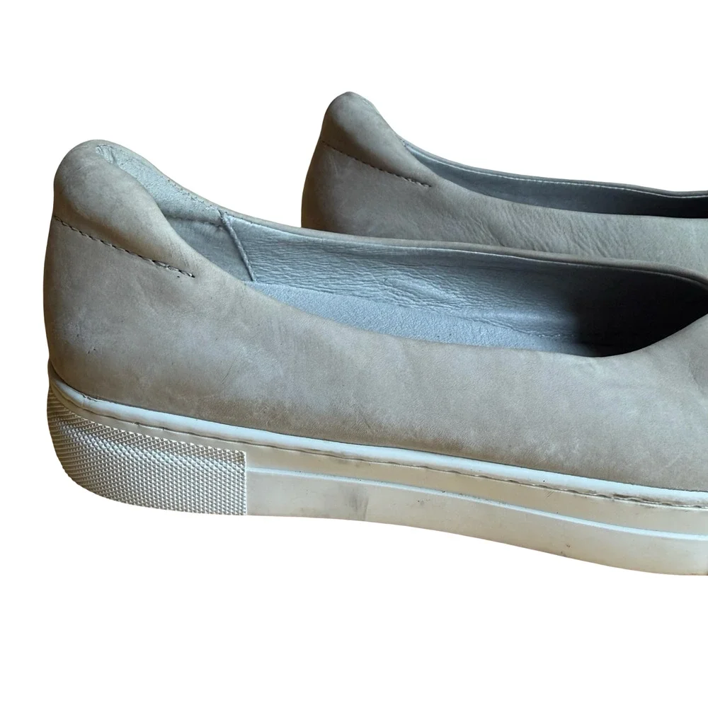 J/Slides Felecia Slip On Flats Sneakers Beige Neutral Leather Nubuck Shoes sz 7
